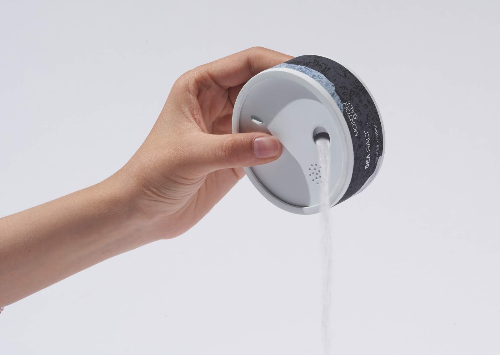 【打雨傘小女孩】莫頓鹽包裝設計